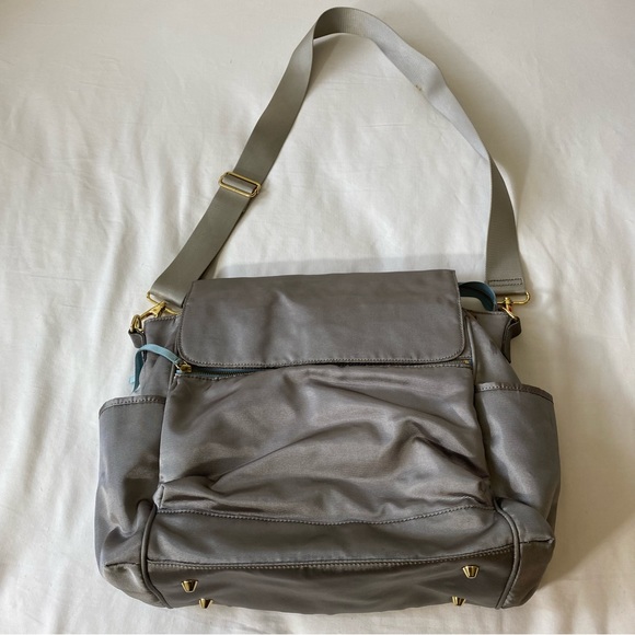 Pottery Barn Kids The Ultimate Convertible Diaperbag Backpack Shimmer Silver - Picture 1 of 7